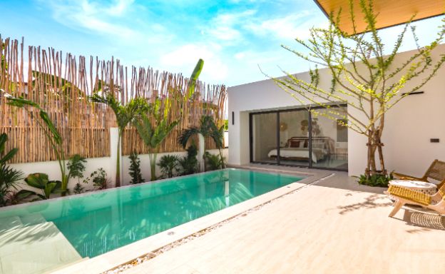 Koh-samui-3-bedroom-pool-villa-sale-maenam