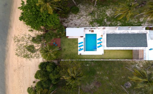 koh-samui-beachfront-villa-for-sale-lipa-noi-3