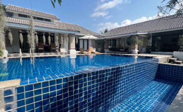 Tropical 3 Bed Pool Villa Residence for Sale in Bophut
