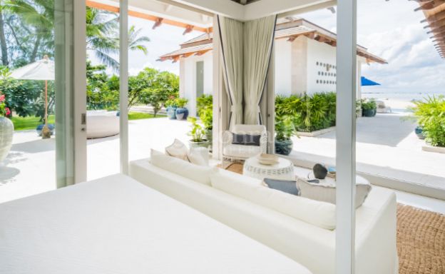 luxury-beachfront-villa-for-sale-chaweng-koh-samui