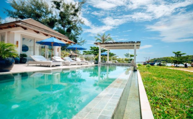 luxury-beachfront-villa-for-sale-chaweng-koh-samui