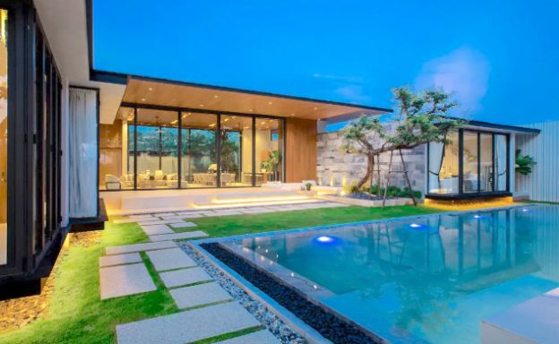 luxury-pool-villas-for-sale-in-phuket-bangtao