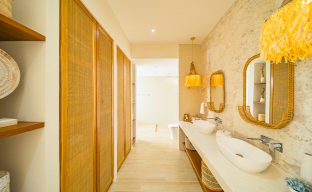 New 3 bedroom Balinese Style Villa in Bangrak