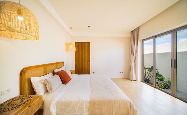 New 3 bedroom Balinese Style Villa in Bangrak