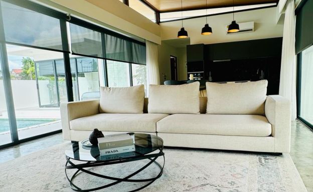 Elegant 3 Bedroom Pool Villa for sale in Bangrak