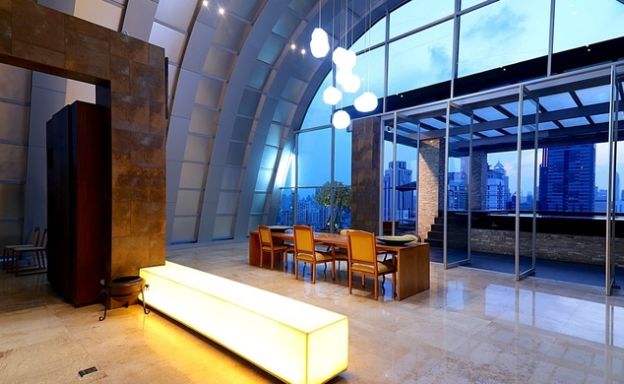 bangkok-penthouse-with-pool-for-sale-asok-4