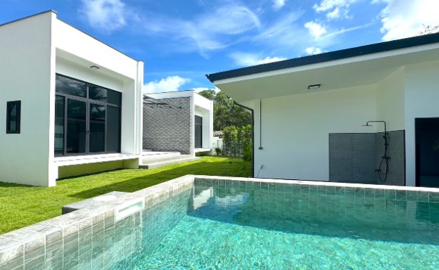 koh-phangan-pool-villa-for-sale-3-bed