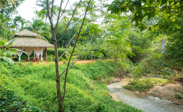 koh-samui-luxury-villa-sale-thai-style-maenam