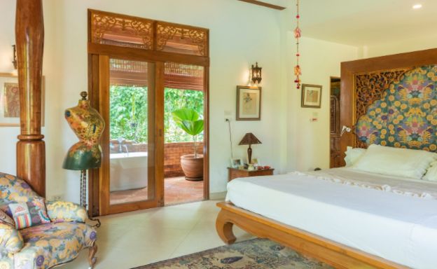 koh-samui-luxury-villa-sale-thai-style-maenam