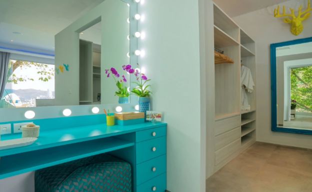 phuket-luxury-villa-for-sale-patong-5-bed