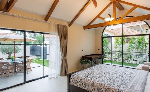 koh-samui-pool-villas-for-sale-in-lamai-2