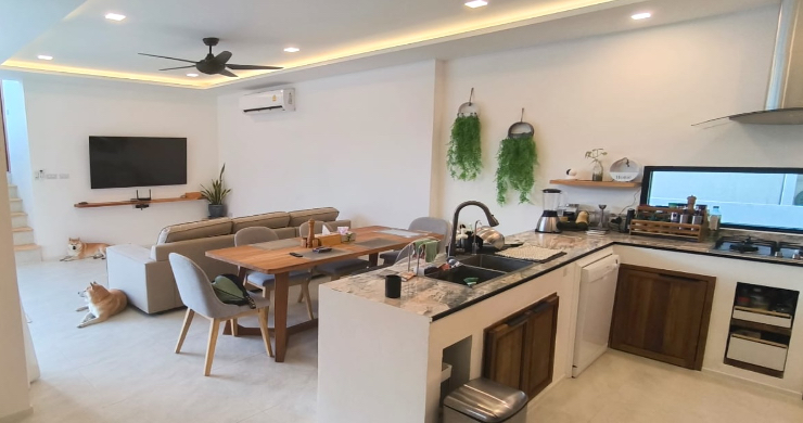 villa-for-sale-in-maenam-3-bedroom-koh-samui-3