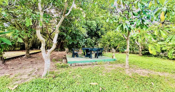 land-with-bungalow-for-sale-maenam-12