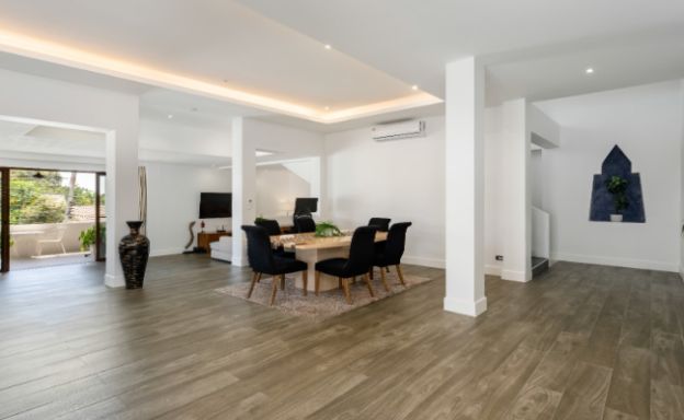 koh-samui-sea-view-villa-for-sale-large-garden-chaweng