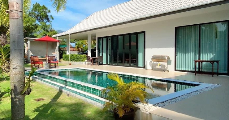 koh-samui-villa-for-sale-large-garden-lamai-1