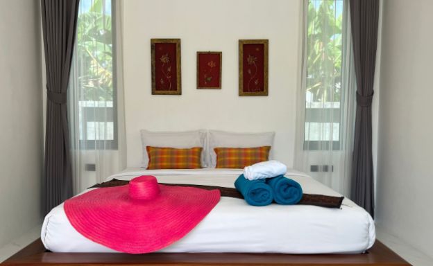 koh-samui-villa-for-sale-large-garden-lamai