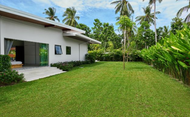 balinese-pool-garden-villa-for-sale-in-koh-samui