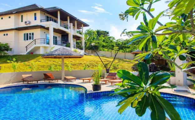 Tropical 3 Bedroom Sea View Villa for Sale in Bophut