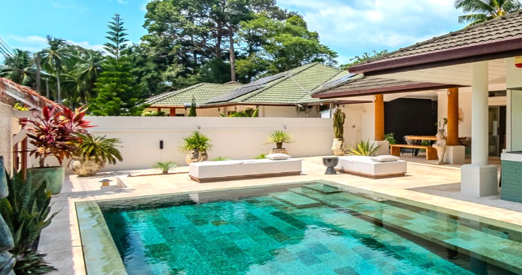 villa-for-sale-koh-samui-close-to-beach-lipanoi-1