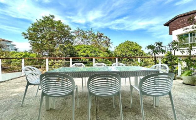 4-bedroom-luxury-villa-plai-laem-koh-samui