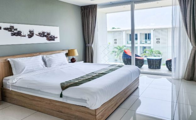 modern-freehold-townhouse-for-sale-choeng-mon-koh-samui