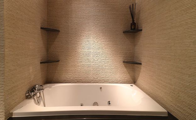 Bangkok Penthouse Condo with Private Pool