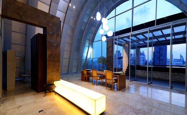 Bangkok Penthouse Condo with Private Pool