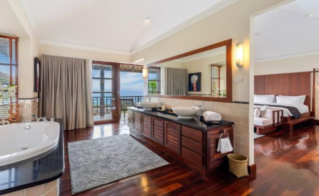 koh-samui-beachside-villa-for-sale-in-choeng-mon