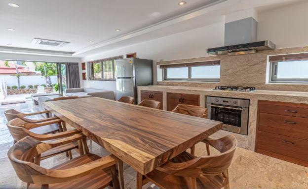 koh-samui-pool-villa-for-sale-in-chaweng-4-bed