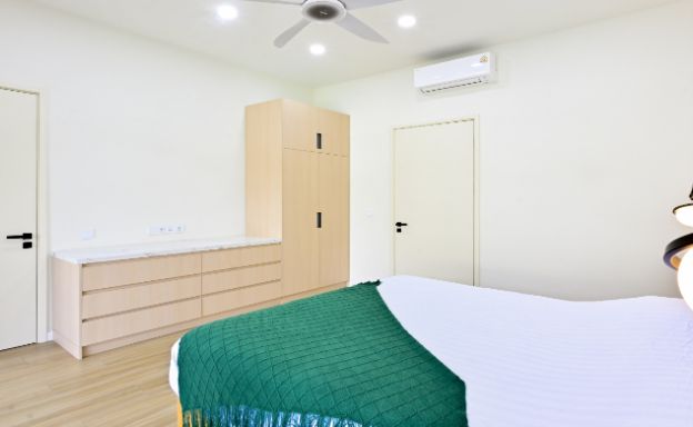 charming-3-bedroom-pool-villas-for-sale-in-lamai