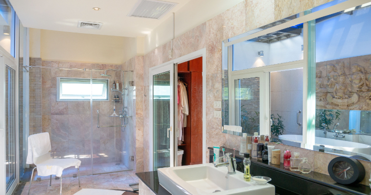 stunning-sea-view-villa-for-sale-in-phuket-5-13