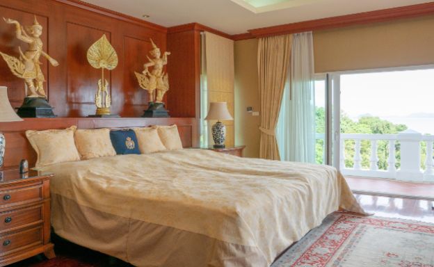 stunning-sea-view-villa-for-sale-in-phuket-5