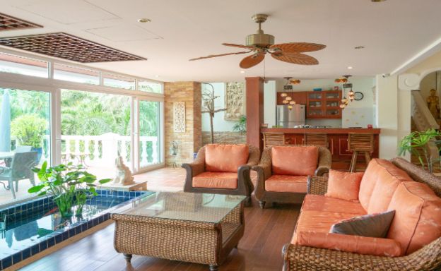 stunning-sea-view-villa-for-sale-in-phuket-5