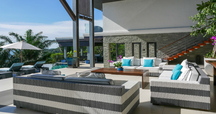 ultra-luxury-sea-view-villa-on-millionaires-mile-phuket-15