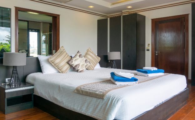 4-bedroom-pool-villa-for-sale-in-phuket