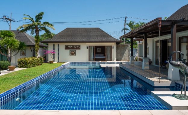 4-bedroom-pavilion-pool-villa-phuket-near-schools