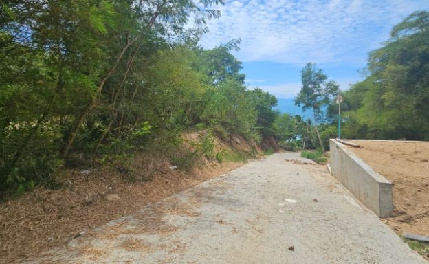 ban-tai-beachfront-land-for-sale-koh-phangan