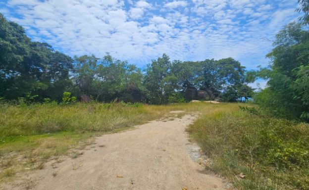 ban-tai-beachfront-land-for-sale-koh-phangan