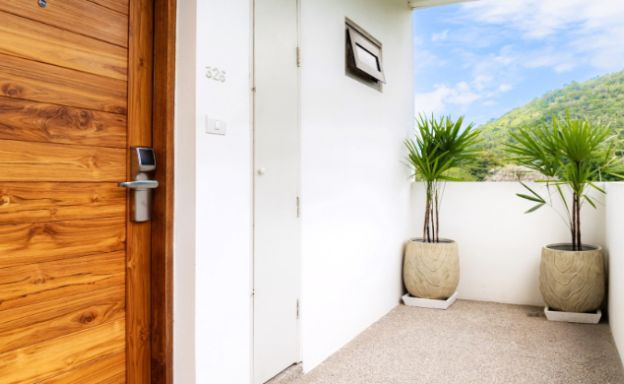 modern-1-bed-apartment-for-sale-on-lamai-beach