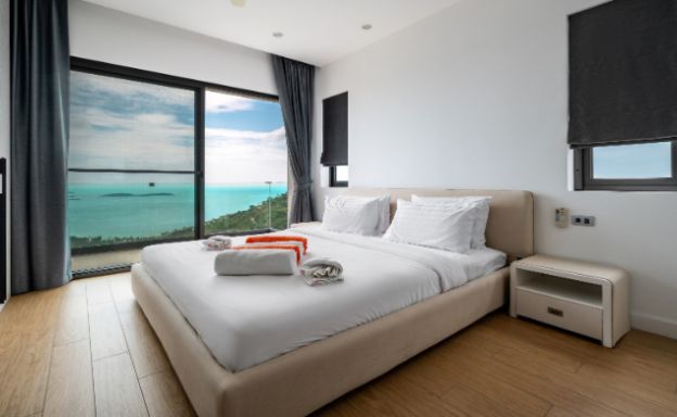 3-bedroom-pool-villa-for-sale-chaweng-noi