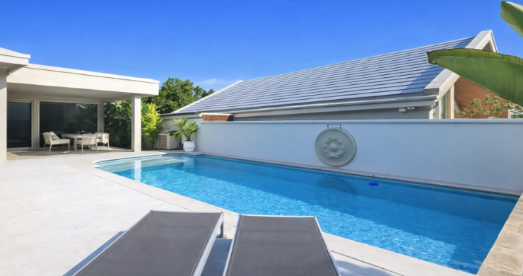 4-bedroom-pool-villa-for-sale-chaweng-koh-samui-1