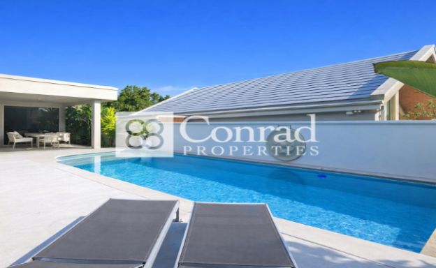 4-bedroom-pool-villa-for-sale-chaweng-koh-samui