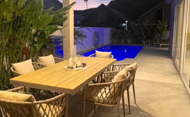 4-bedroom-pool-villa-for-sale-chaweng-koh-samui