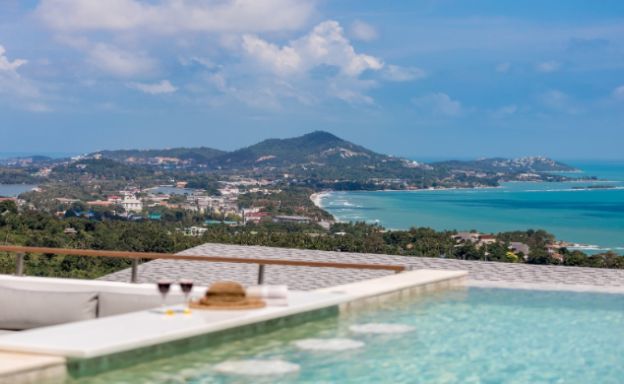 4-bedroom-koh-samui-villa-for-sale-chaweng-noi