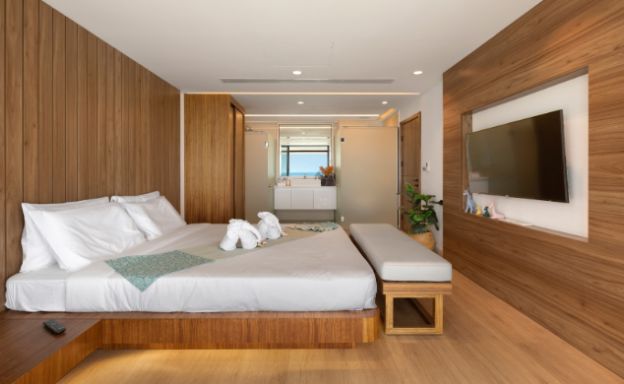 5-bedroom-koh-samui-villa-for-sale-chaweng-noi