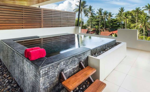 modern-1-bed-penthouse-with-pool-in-lamai