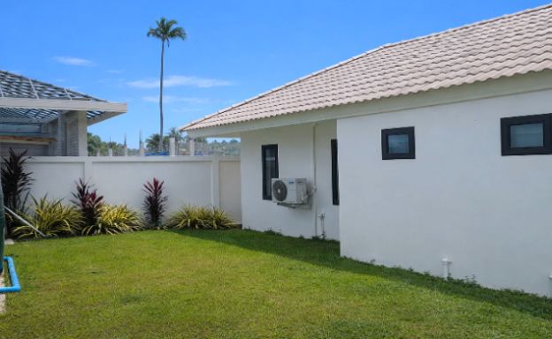 tropical-3-bedroom-pool-villa-for-sale-in-lamai