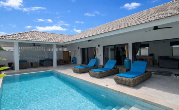 tropical-3-bedroom-pool-villa-for-sale-in-lamai