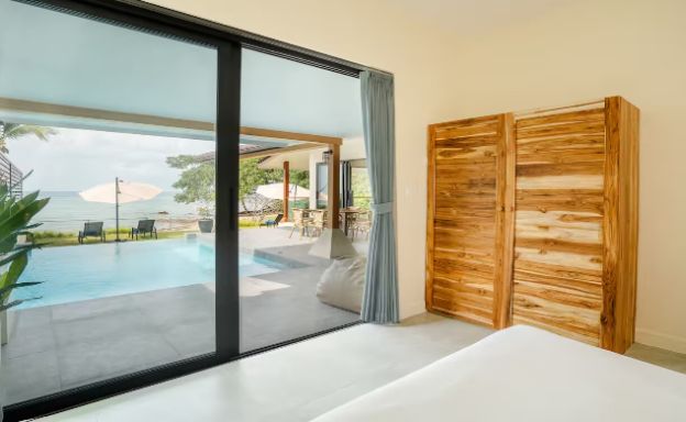 beachfront-2-bed-villa-ban-makham-koh-samui-for-sale