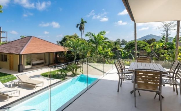 Luxury 3-Bed Pool Villa 700m from Choeng Mon Beach